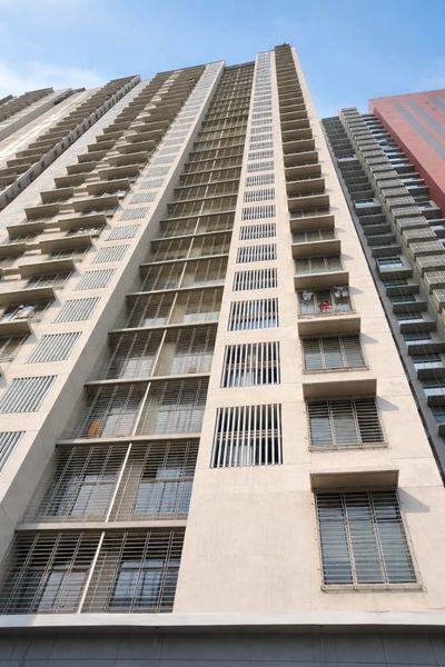 Lodha Vista Fins and Windows Lower Parel